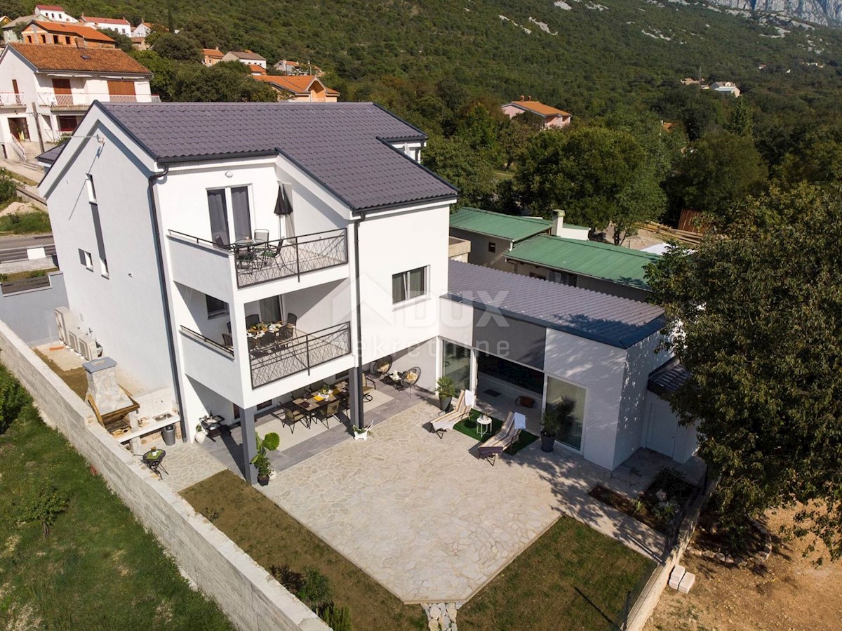 House For sale - PRIMORSKO-GORANSKA VINODOLSKA OPĆINA