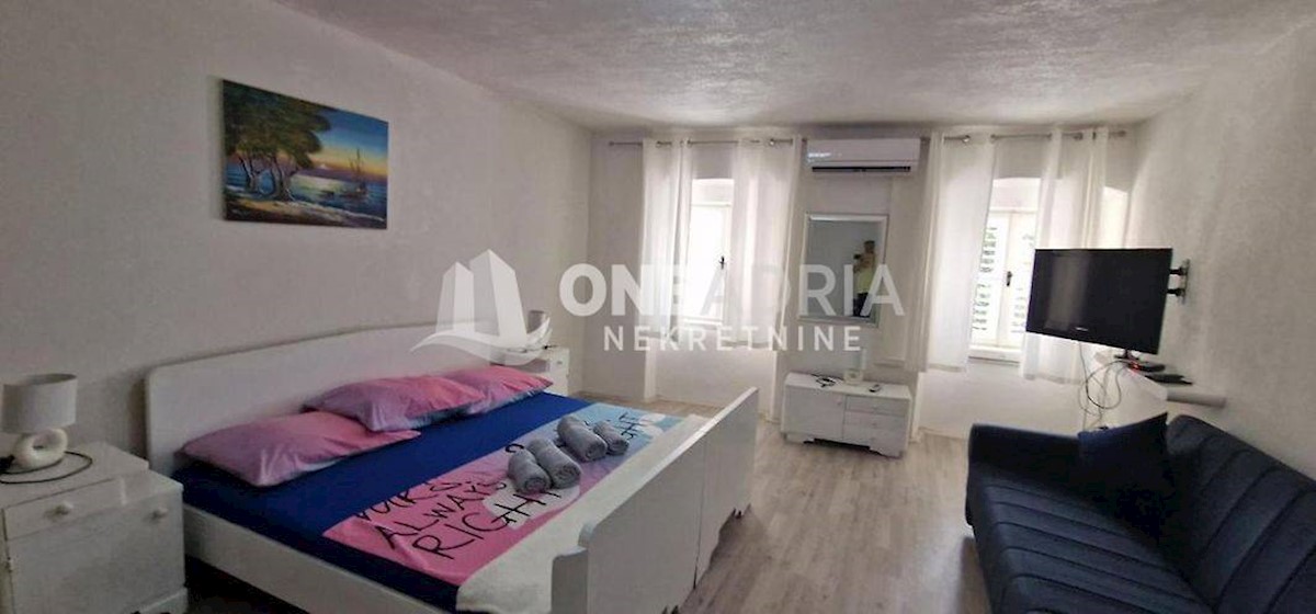 Casa In vendita - PRIMORSKO-GORANSKA CRIKVENICA