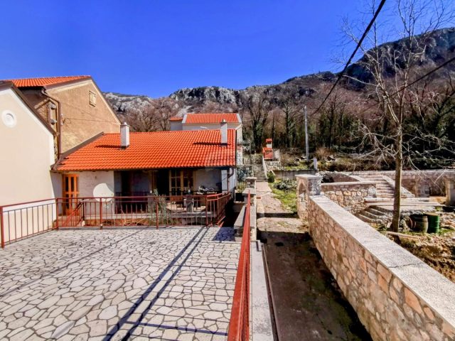 Haus Zu verkaufen - Primorsko-goranska Vinodolska Općina - foto 2/33
