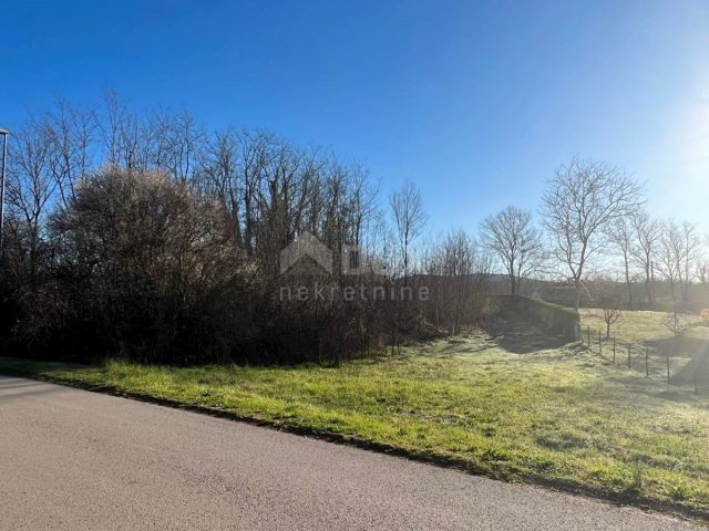 Parcela na predaj 2450 m² – Labin