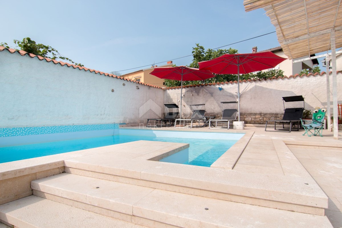 Casa In vendita - ISTARSKA FAŽANA