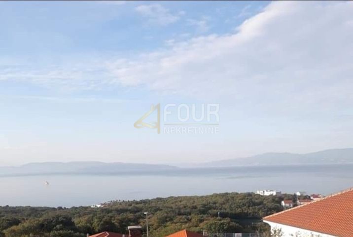 Kuća na prodaju 133 m² – Kostrena