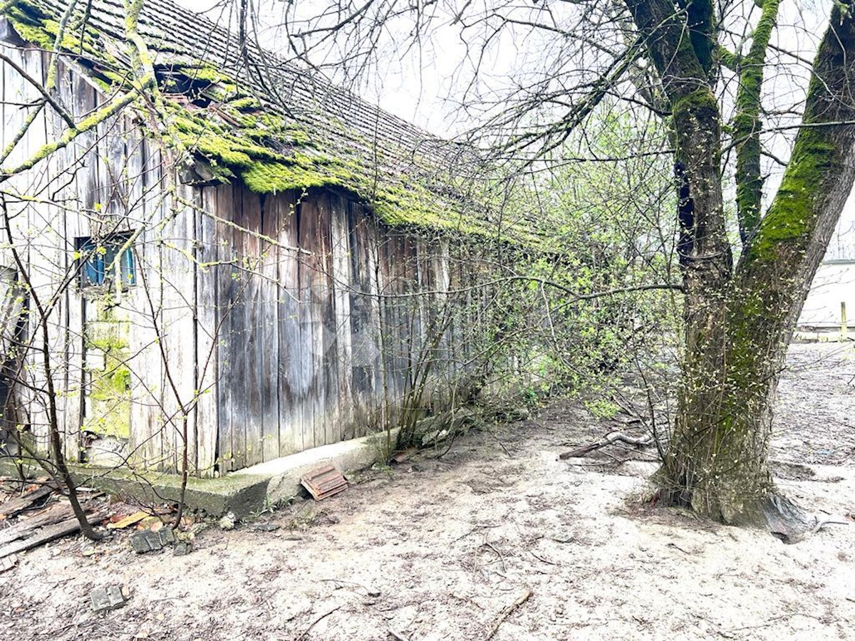 Kuća Na prodaju - ZAGREBAČKA VRBOVEC