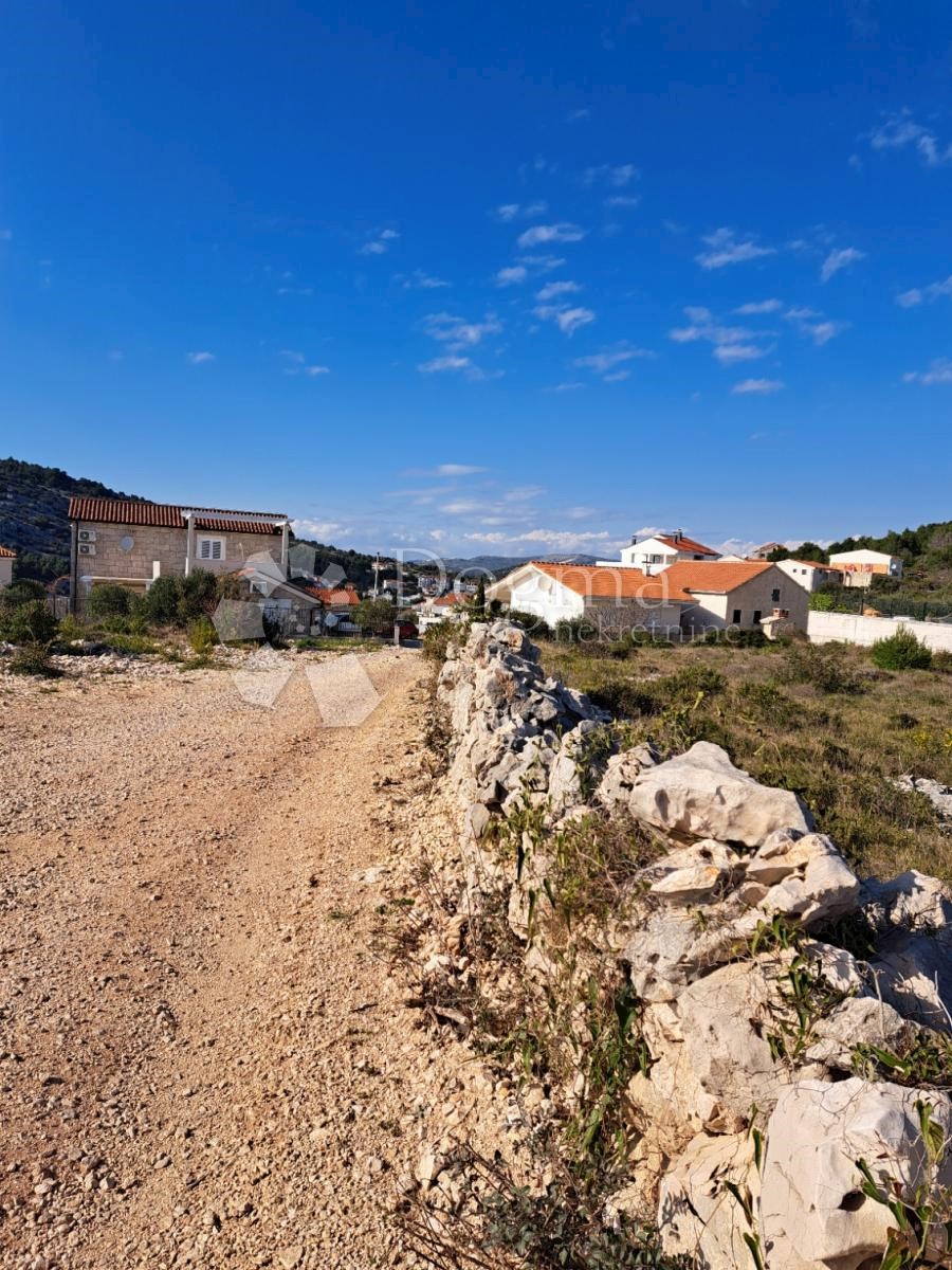 Parcela Na predaj - ŠIBENSKO-KNINSKA ROGOZNICA