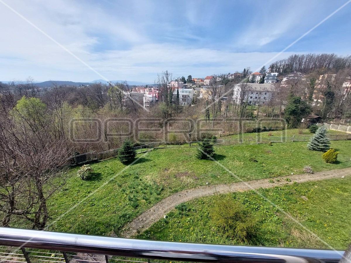 Hiša Na predaj - GRAD ZAGREB ZAGREB