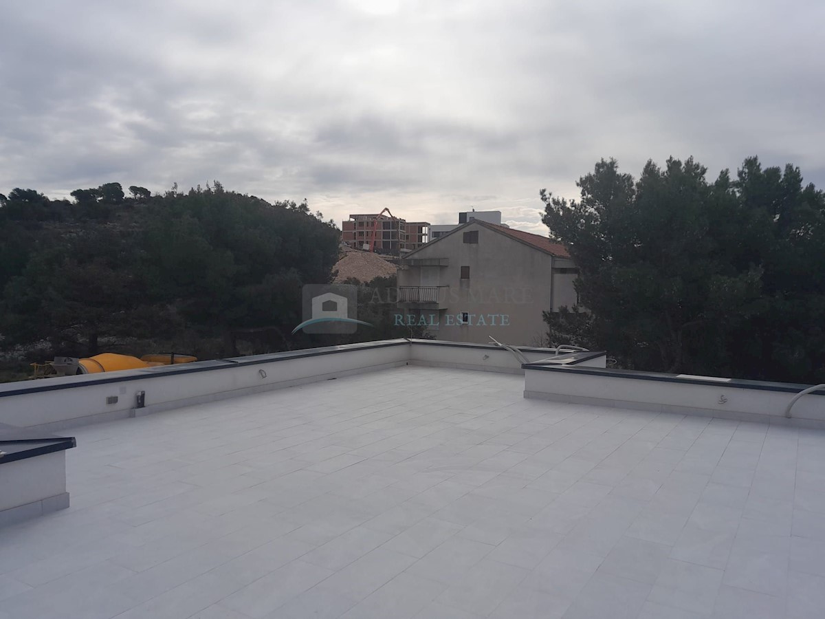 Maison À vendre - ŠIBENSKO-KNINSKA ŠIBENIK