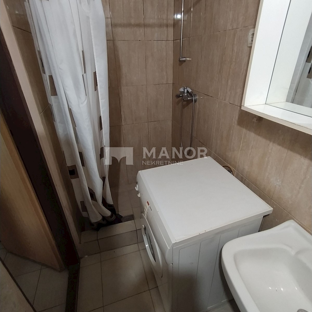 Flat For rent - PRIMORSKO-GORANSKA RIJEKA