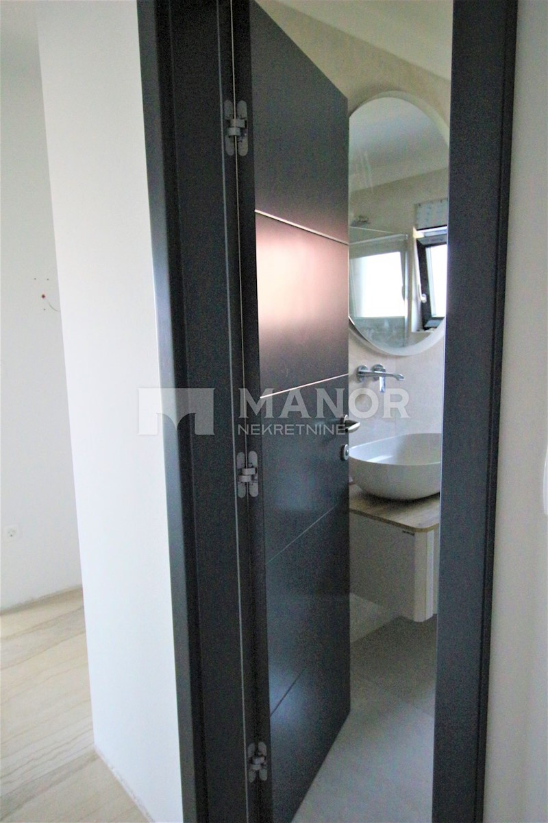 Flat For sale - PRIMORSKO-GORANSKA KRK