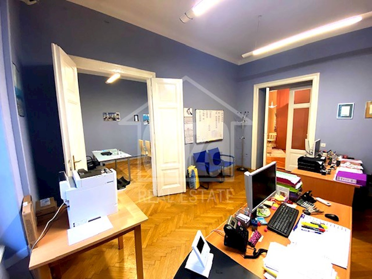 Apartmán Na predaj - PRIMORSKO-GORANSKA RIJEKA