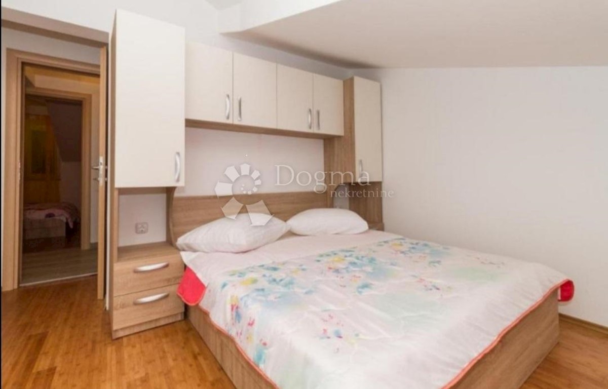 House For sale - ŠIBENSKO-KNINSKA VODICE