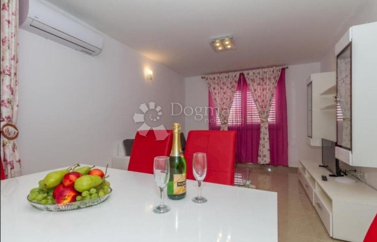 House For sale - šibensko-kninska Vodice - foto 5/13