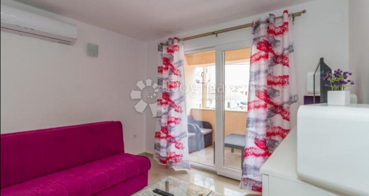 House For sale - ŠIBENSKO-KNINSKA VODICE