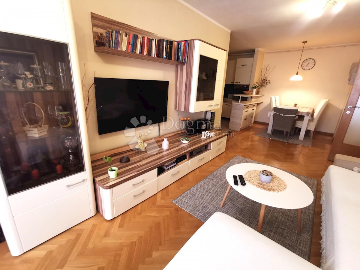 Appartement À vendre - GRAD ZAGREB ZAGREB