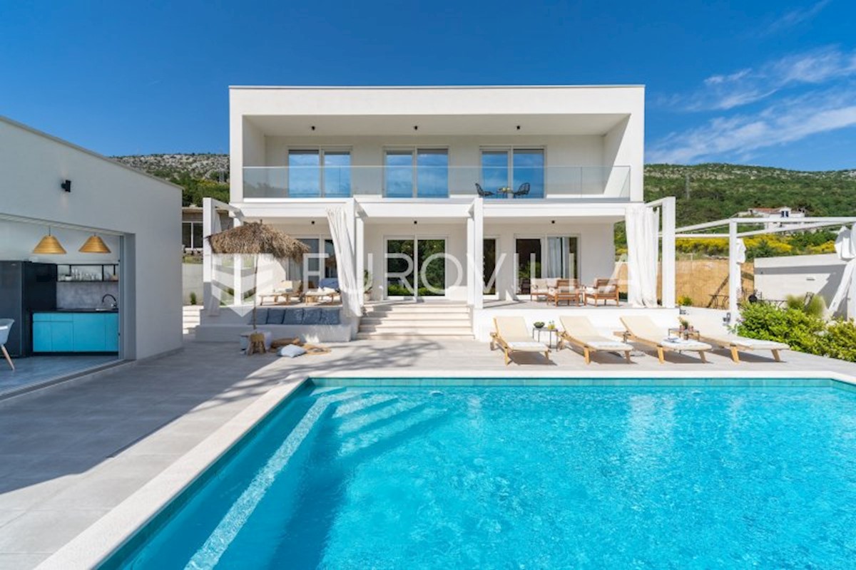 Maison À vendre - SPLITSKO-DALMATINSKA OMIŠ