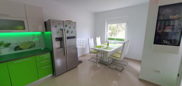 Flat for sale 57 m² – Selce