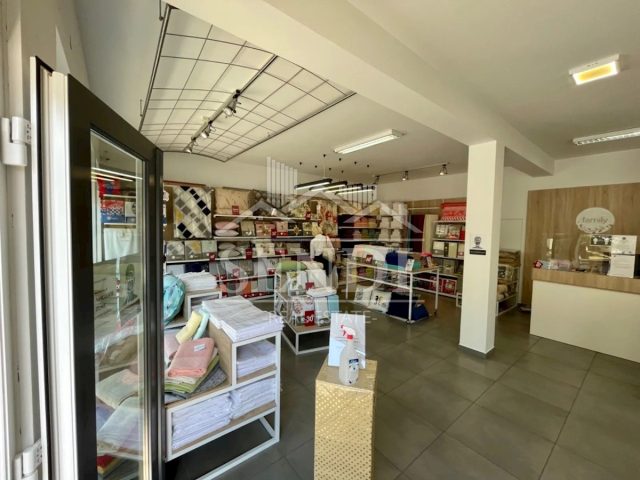 Poslovni prostori Naprodaj - Istarska Pula - foto 2/2