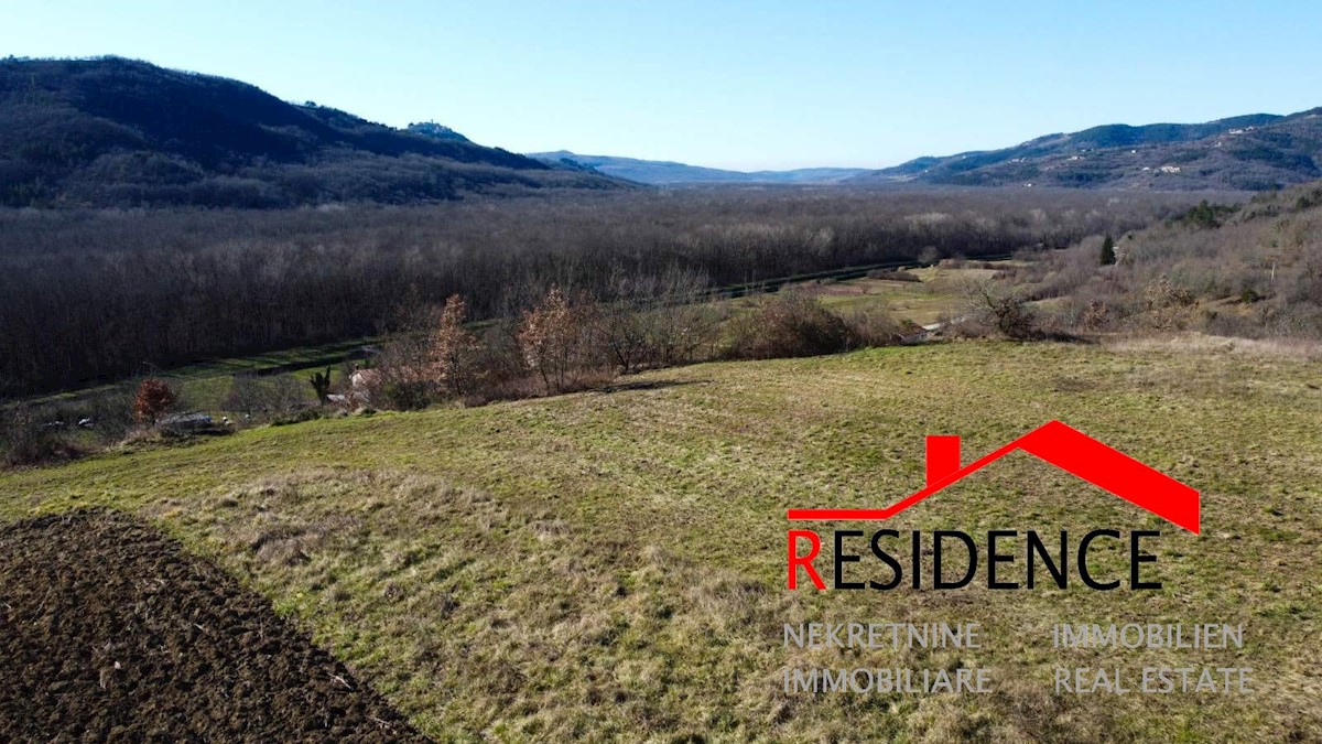 Land For sale - ISTARSKA BUZET