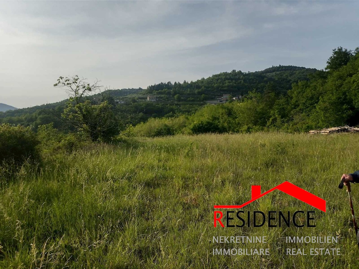 Land For sale - ISTARSKA BUZET