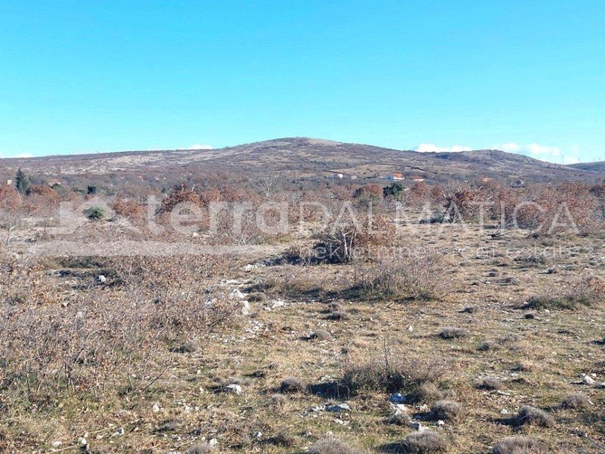 Terreno In vendita - ŠIBENSKO-KNINSKA ŠIBENIK