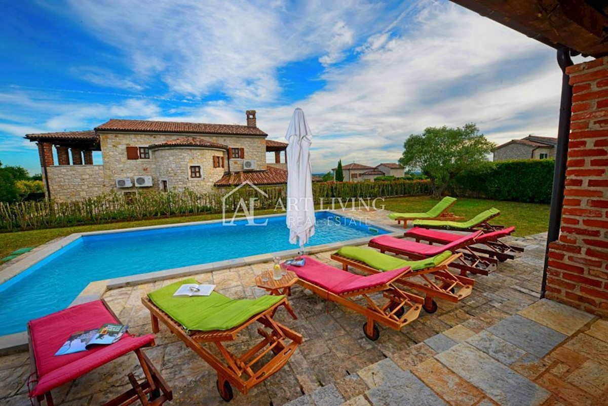 Kuća Na prodaju - ISTARSKA POREČ