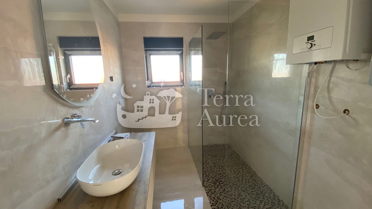 Appartement À vendre - PRIMORSKO-GORANSKA KRK