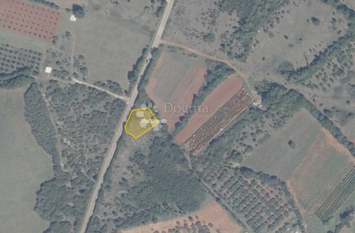 Terreno in vendita 822 m² – Valtura