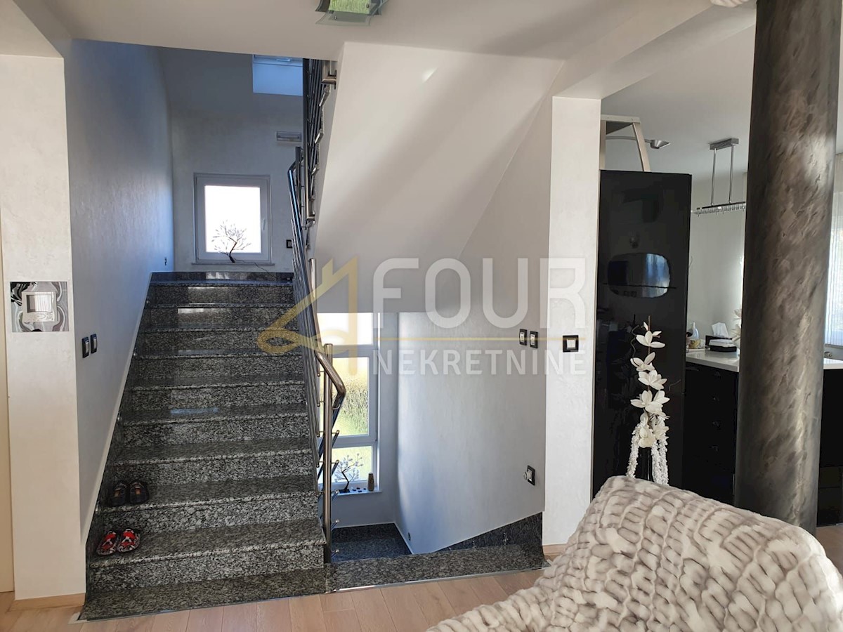 Apartma Naprodaj - PRIMORSKO-GORANSKA Rijeka