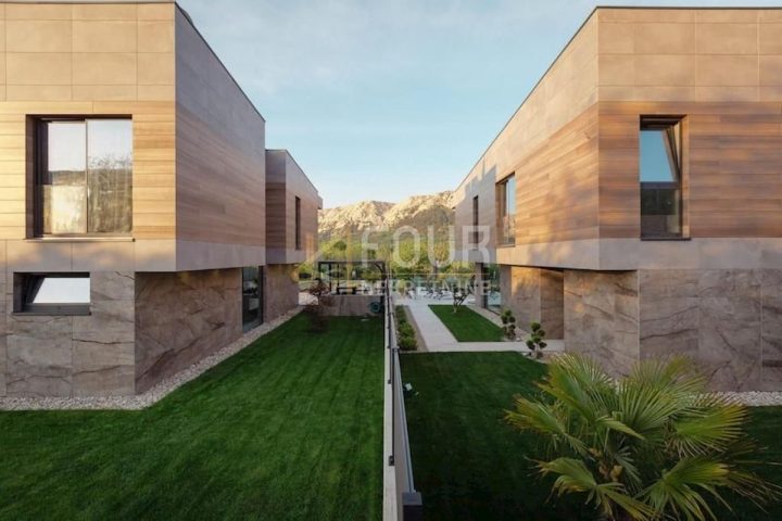 Haus zu verkaufen 234 m² – Baška