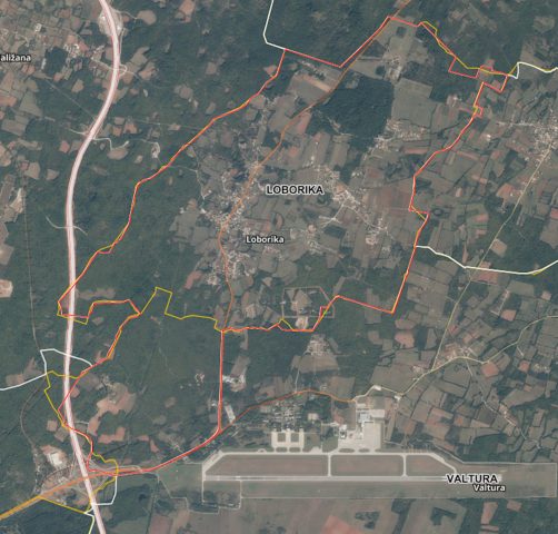 Pozemek na prodej 800 m² – Loborika
