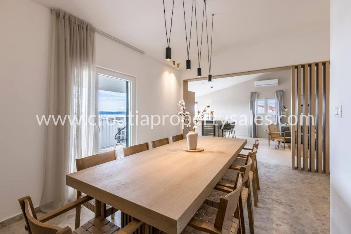 House For sale - SPLITSKO-DALMATINSKA TROGIR