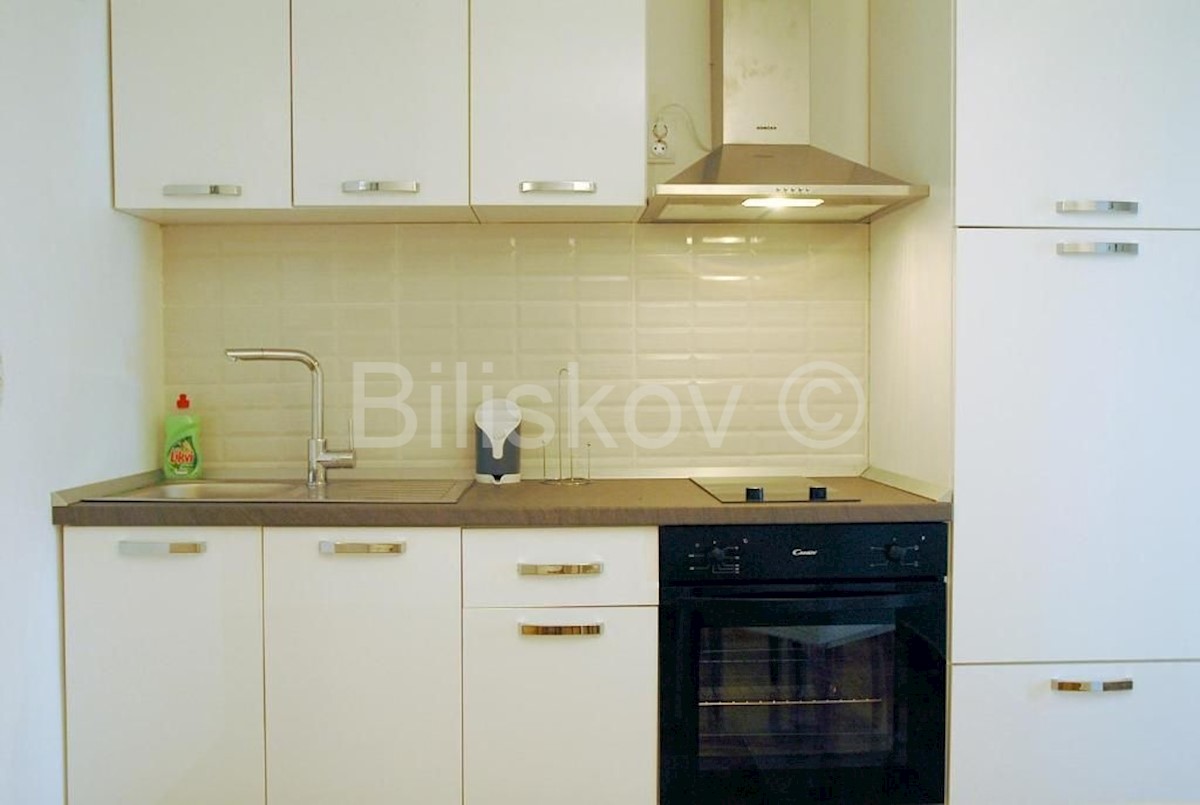 Flat For sale - SPLITSKO-DALMATINSKA HVAR