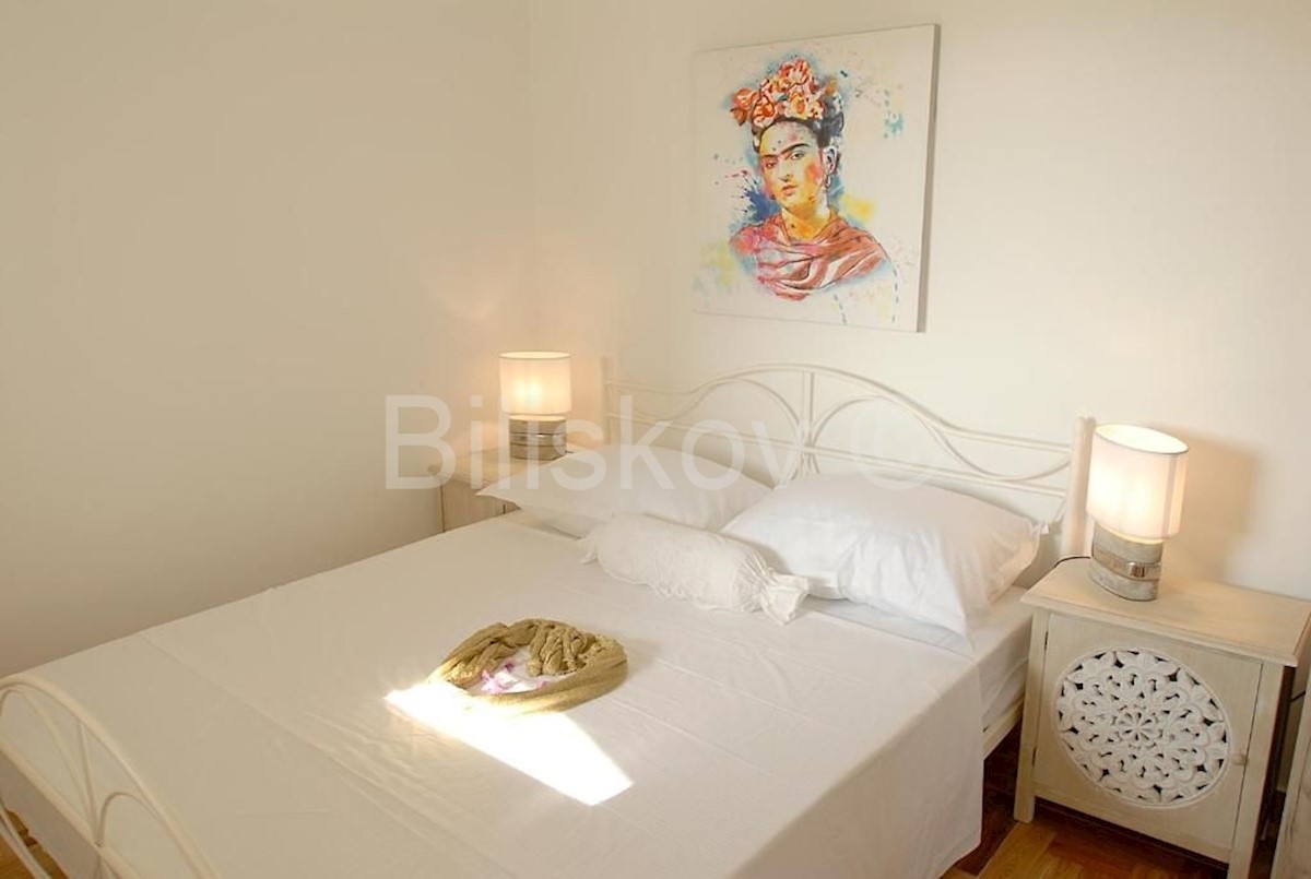 Apartment Zu verkaufen - SPLITSKO-DALMATINSKA HVAR