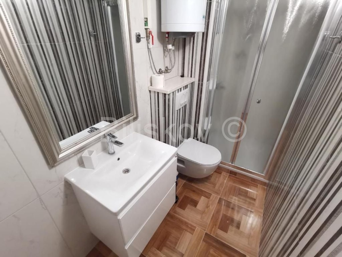 Apartmán Na predaj - SPLITSKO-DALMATINSKA HVAR