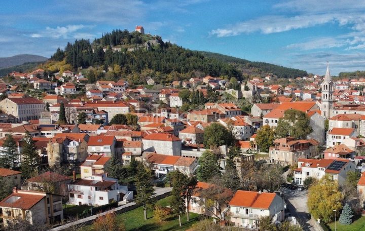Dom na predaj 230 m² – Sinj