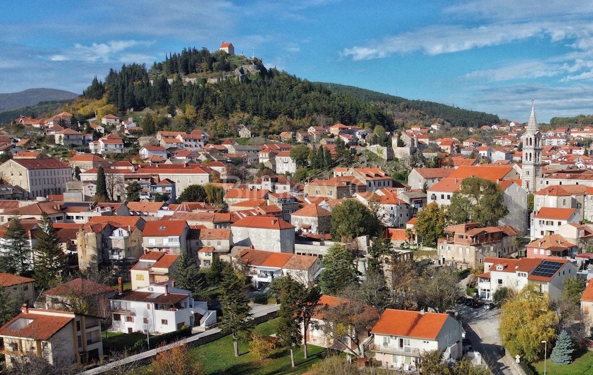 Kuća Na prodaju - SPLITSKO-DALMATINSKA SINJ