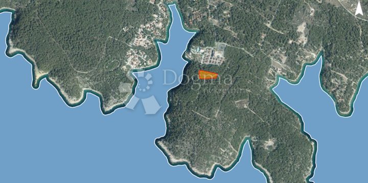 Land for sale 4981 m² – Milna