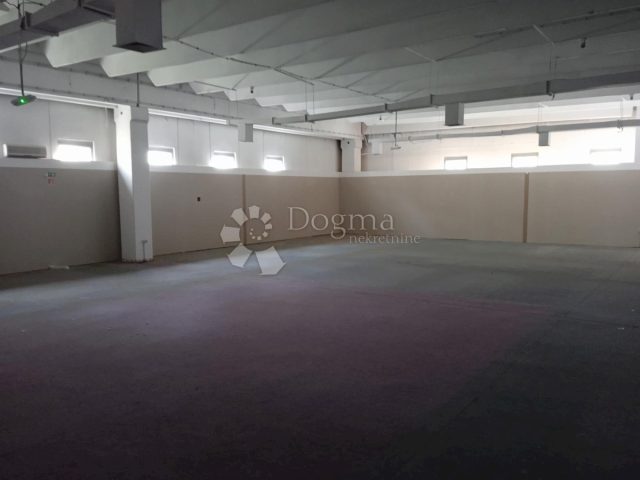 Poslovni prostor Na prodaju - Istarska Pula - foto 3/12