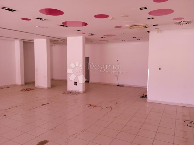 Commerciale Da affittare - Istarska Pula - foto 4/8