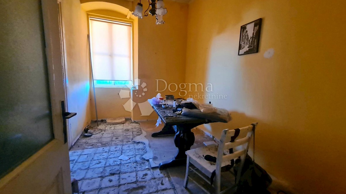 Apartment Zu verkaufen - SPLITSKO-DALMATINSKA SPLIT