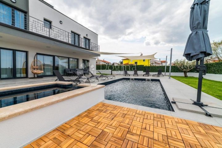 House for sale 160 m² – Antonci