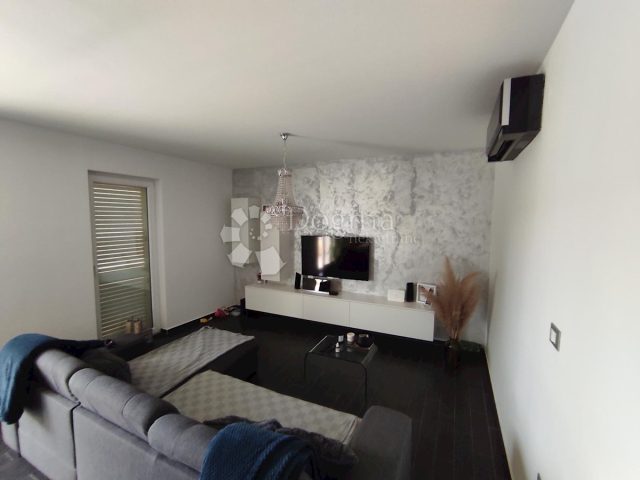 Apartma Naprodaj - Istarska Pula - foto 2/17