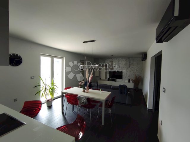 Apartma Naprodaj - Istarska Pula - foto 3/17