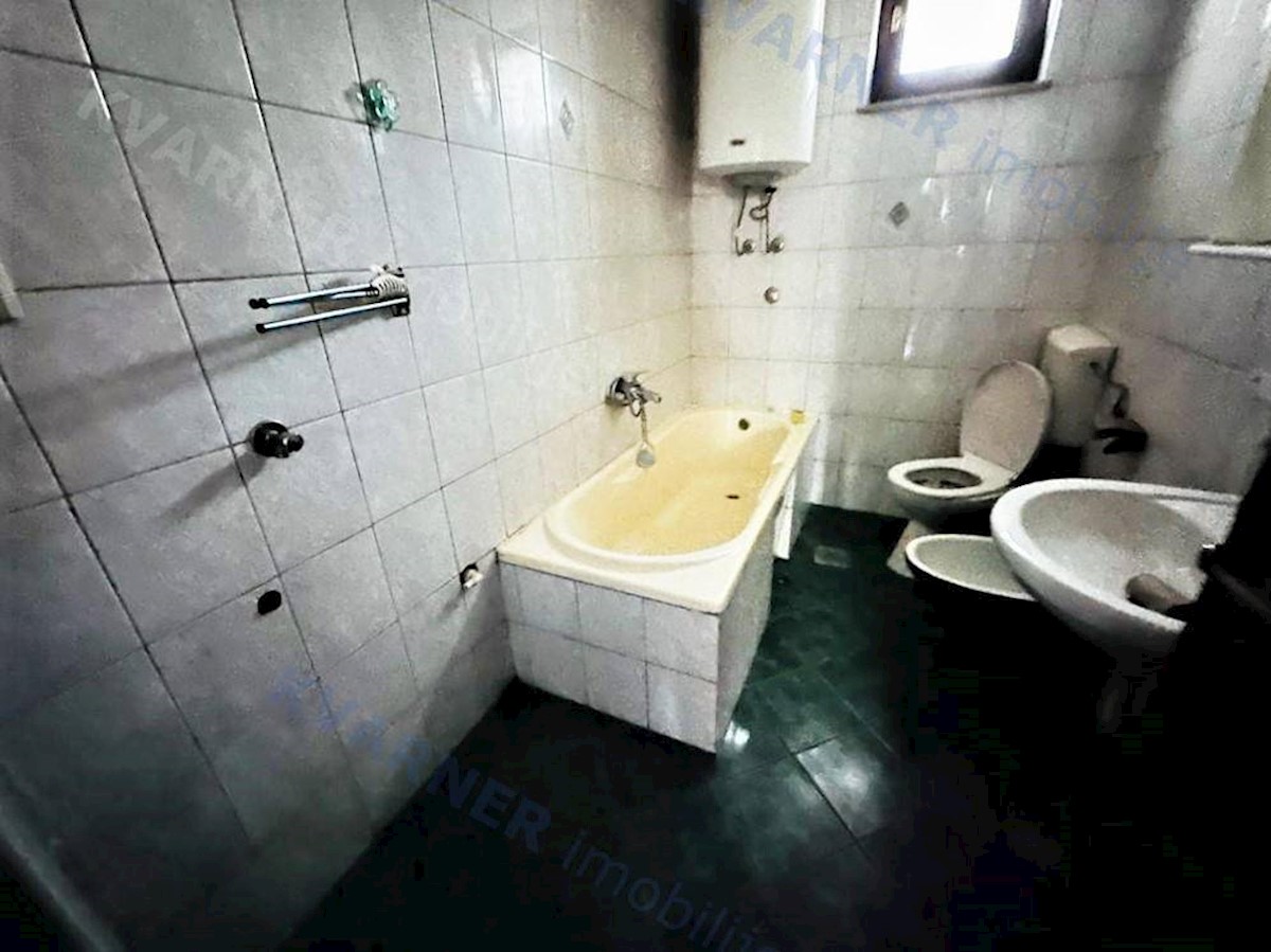 Mieszkanie Na sprzedaż - Primorsko-goranska Krk - foto 3/8