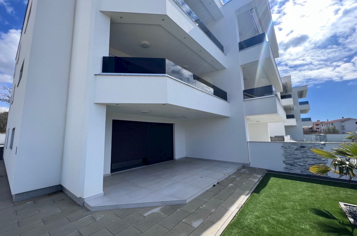Apartma Naprodaj - PRIMORSKO-GORANSKA Krk