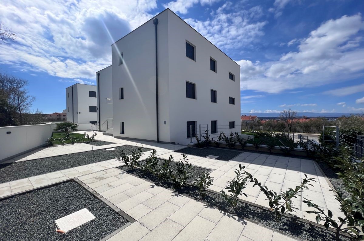 Appartement À vendre - PRIMORSKO-GORANSKA KRK