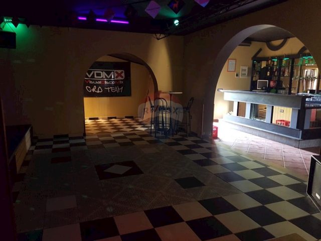 Locaux commerciaux À louer - Istarska Vižinada - foto 5/5