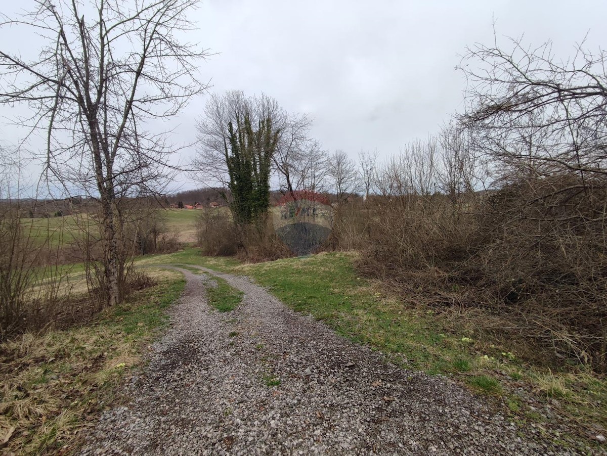 Parcela Naprodaj - KARLOVAČKA Ogulin