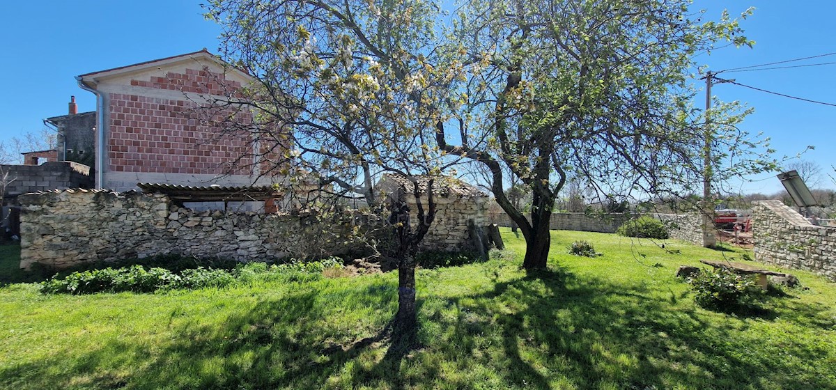 Hiša Naprodaj - ISTARSKA Brtonigla