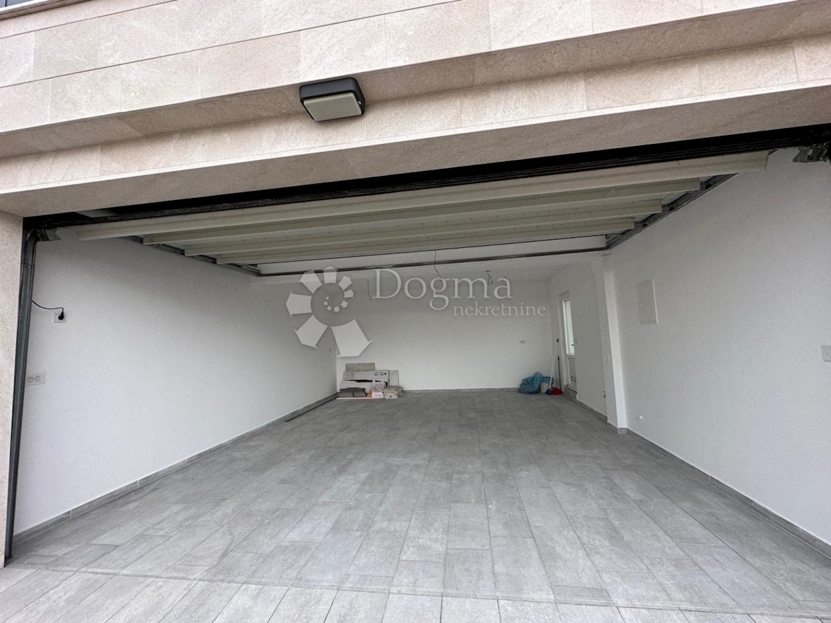 Apartmán Na prodej - PRIMORSKO-GORANSKA Crikvenica