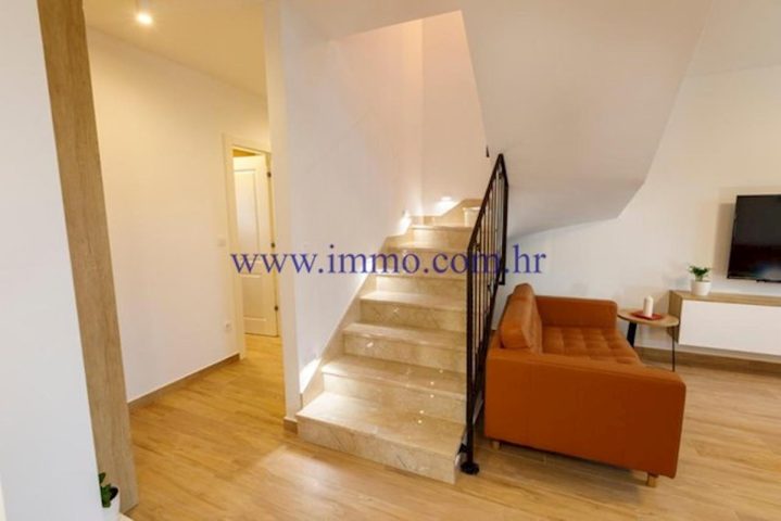Haus Zu verkaufen - Splitsko-dalmatinska Split - foto 5/27